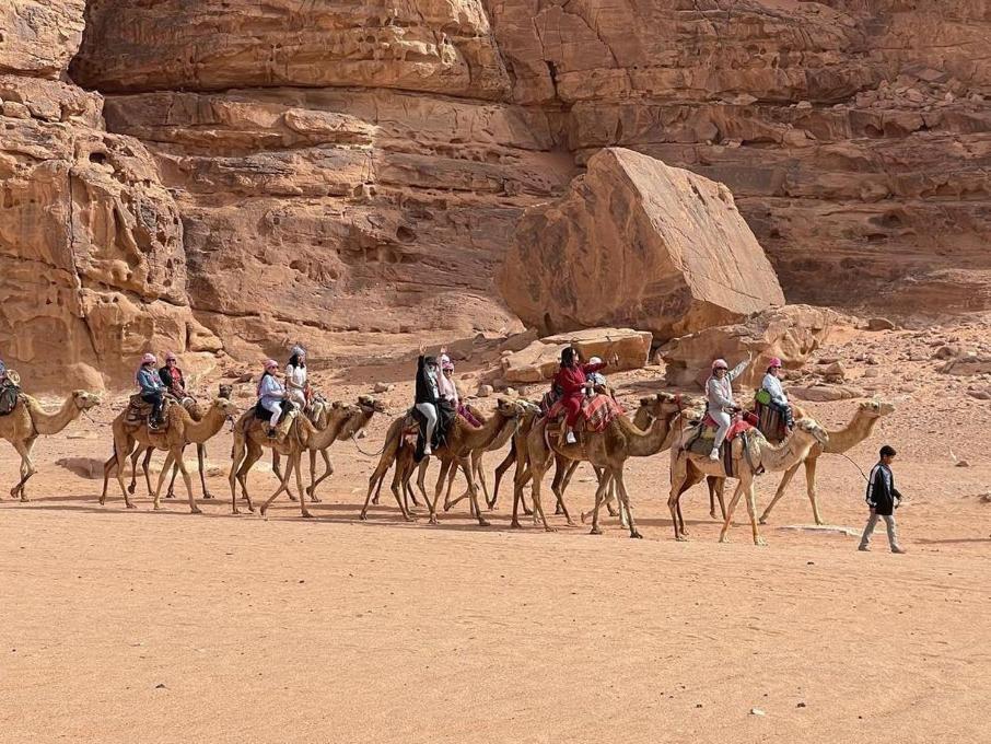 Wadi Rum Fun Time Tour'S Kültér fotó